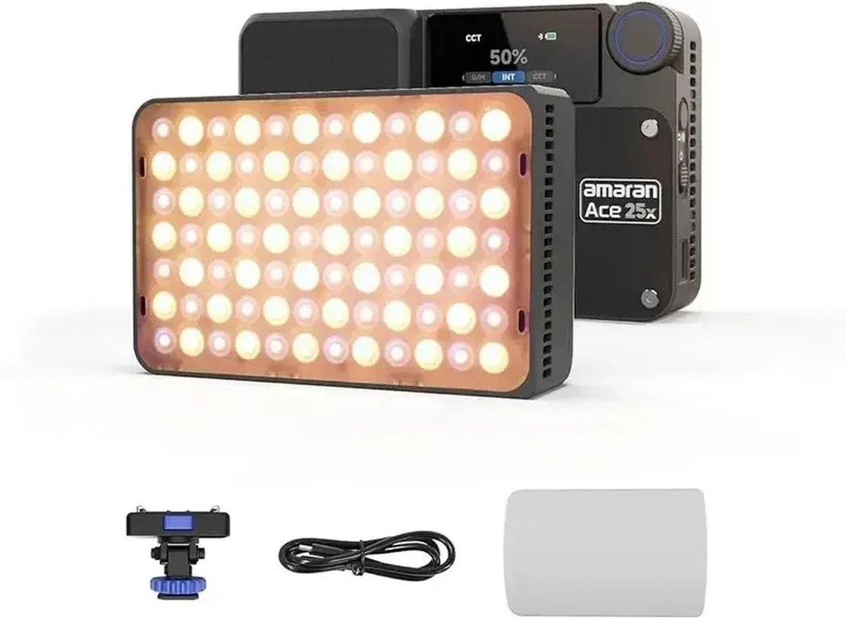 Комплект Aputure Amaran Ace 25x: лампа спереду й ззаду, башмак, кабель і купольний розсіювач